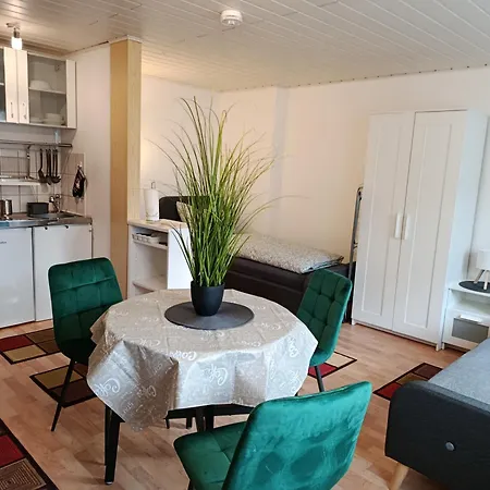 Klein, Aber Fast Alles Vorhanden, Ideal Fuer 2 Pers * Freiberg