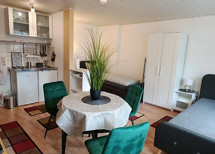 Klein, Aber Fast Alles Vorhanden, Ideal Fuer 2 Pers * فرايبرغ