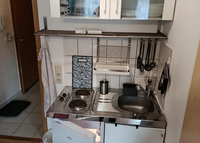 Klein, Aber Fast Alles Vorhanden, Ideal Fuer 2 Pers * فرايبرغ